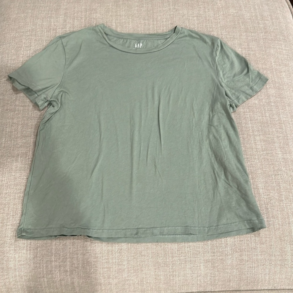 Gap L Organic Cotton Tee Shirt